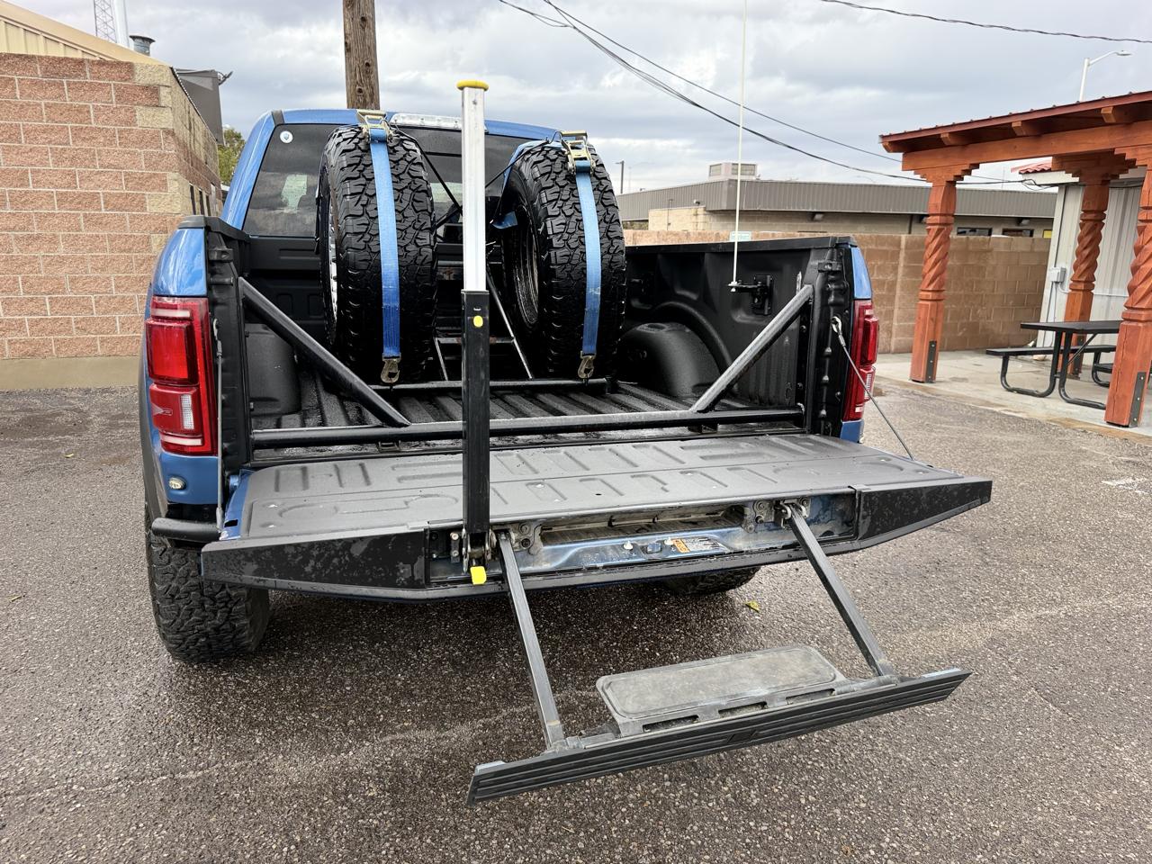 Ford F-150 Raptor 4WD SuperCrew 5.5' Box 2019
