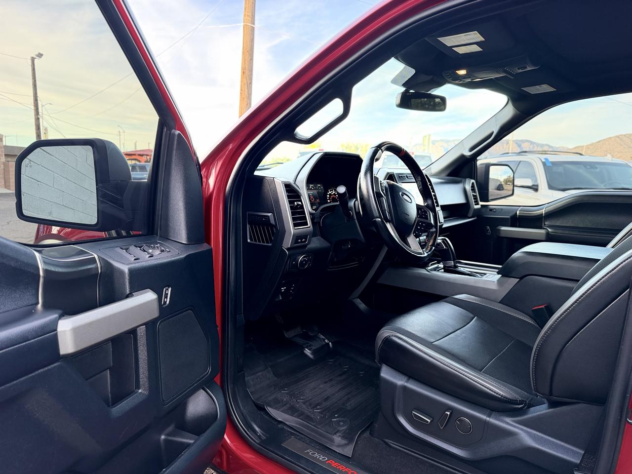 Ford F-150 Raptor 4WD SuperCrew 5.5' Box 2020