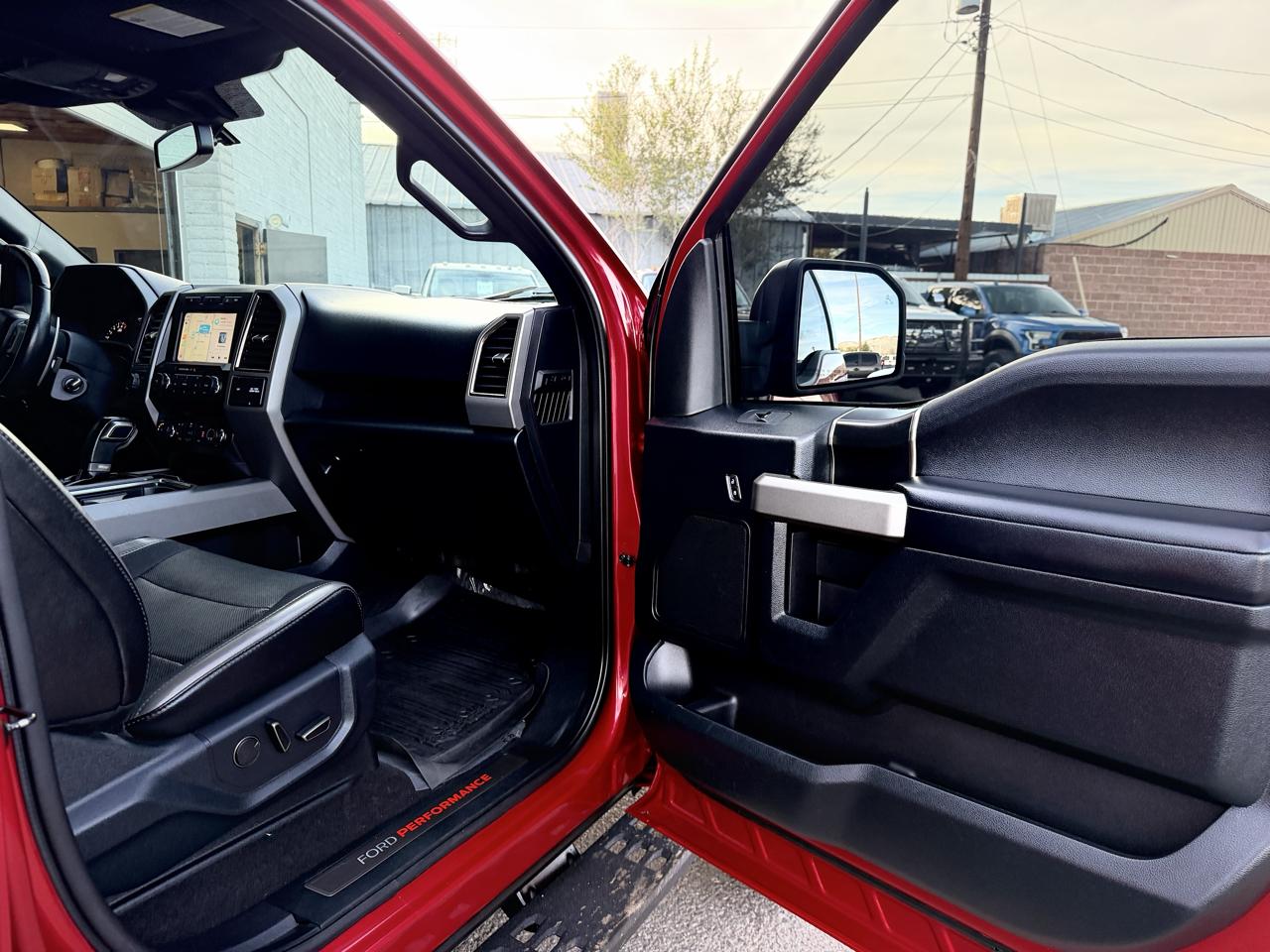 Ford F-150 Raptor 4WD SuperCrew 5.5' Box 2020