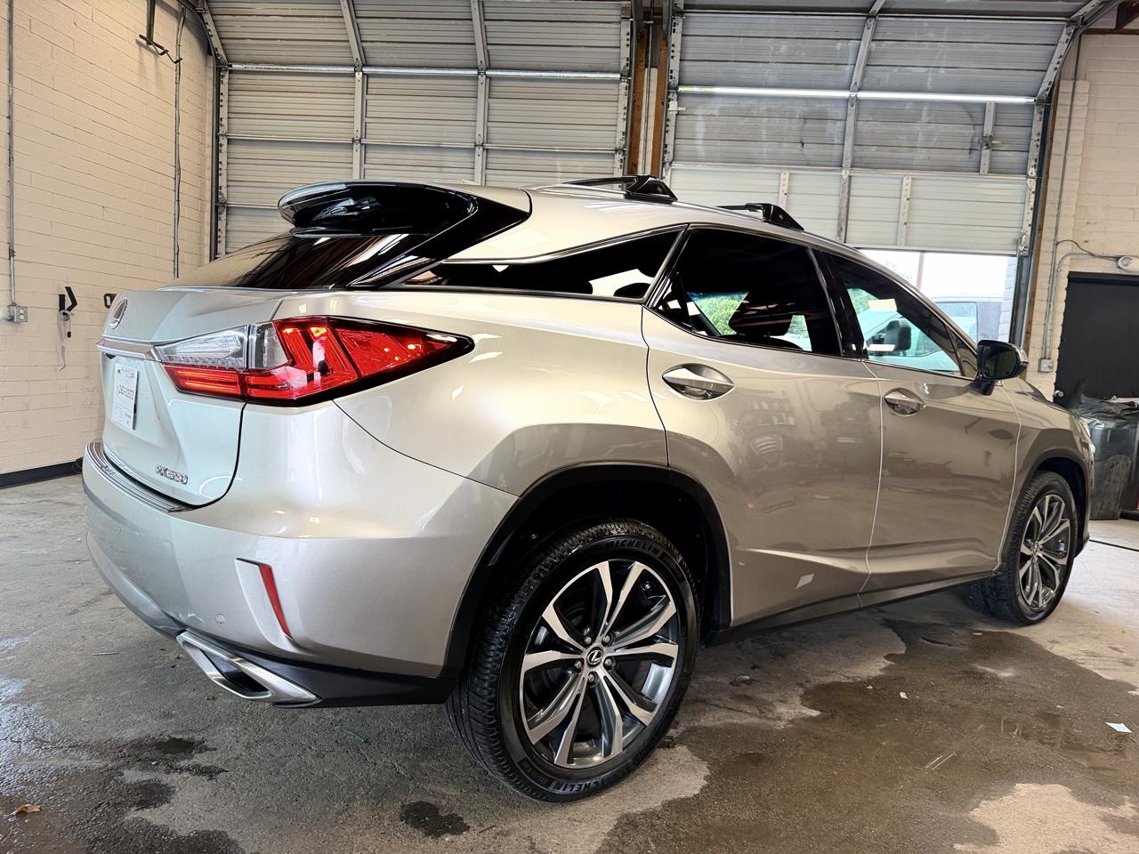 Lexus RX photo 9