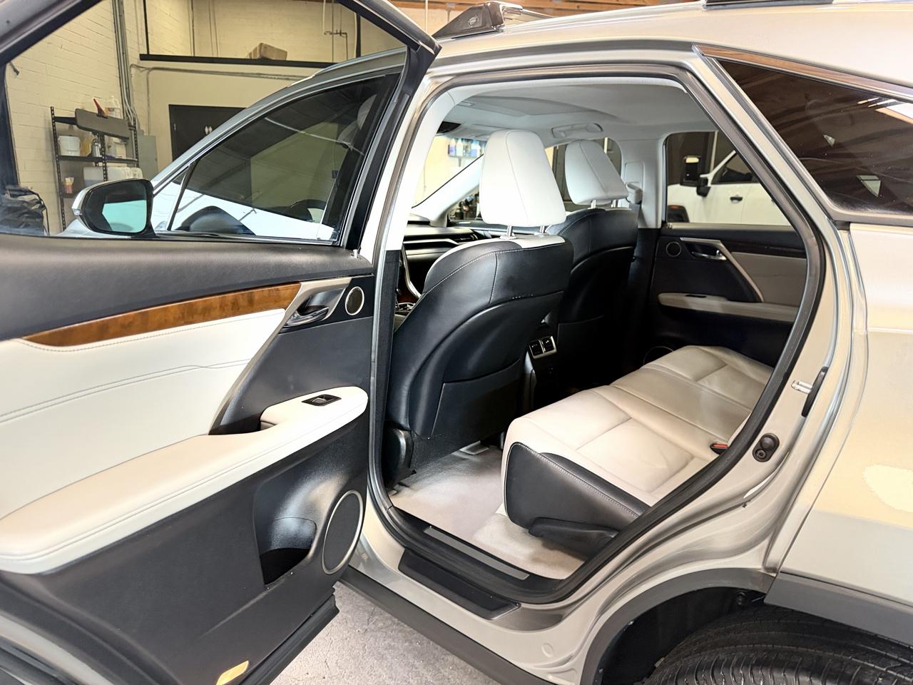 Lexus RX photo 17