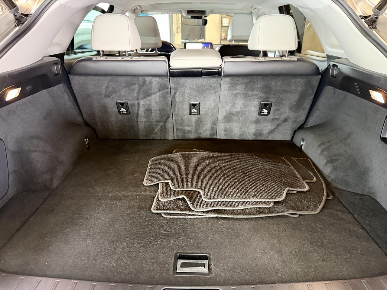 Lexus RX photo 27
