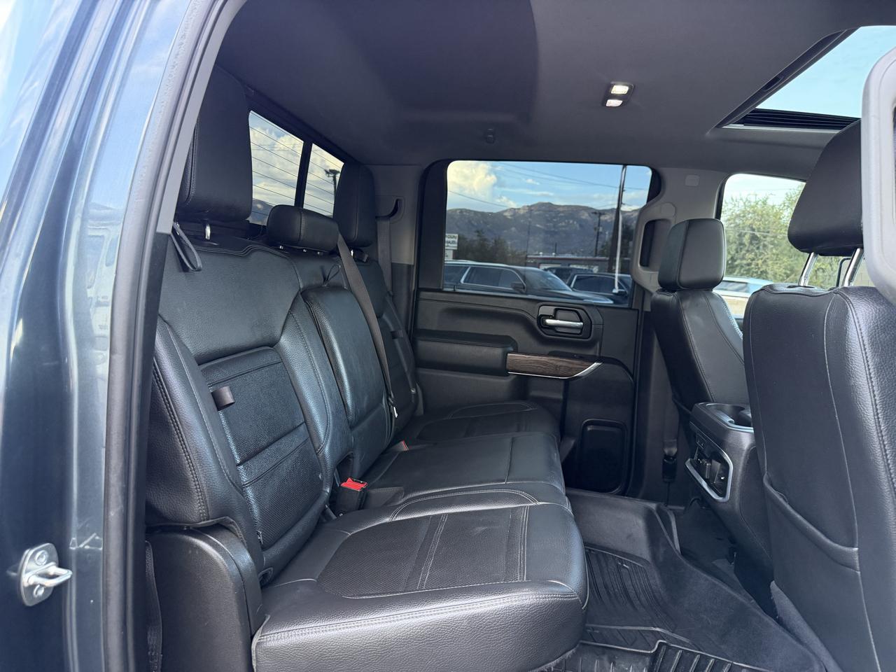 GMC Sierra 2500HD 4WD Crew Cab 159" Denali 2020