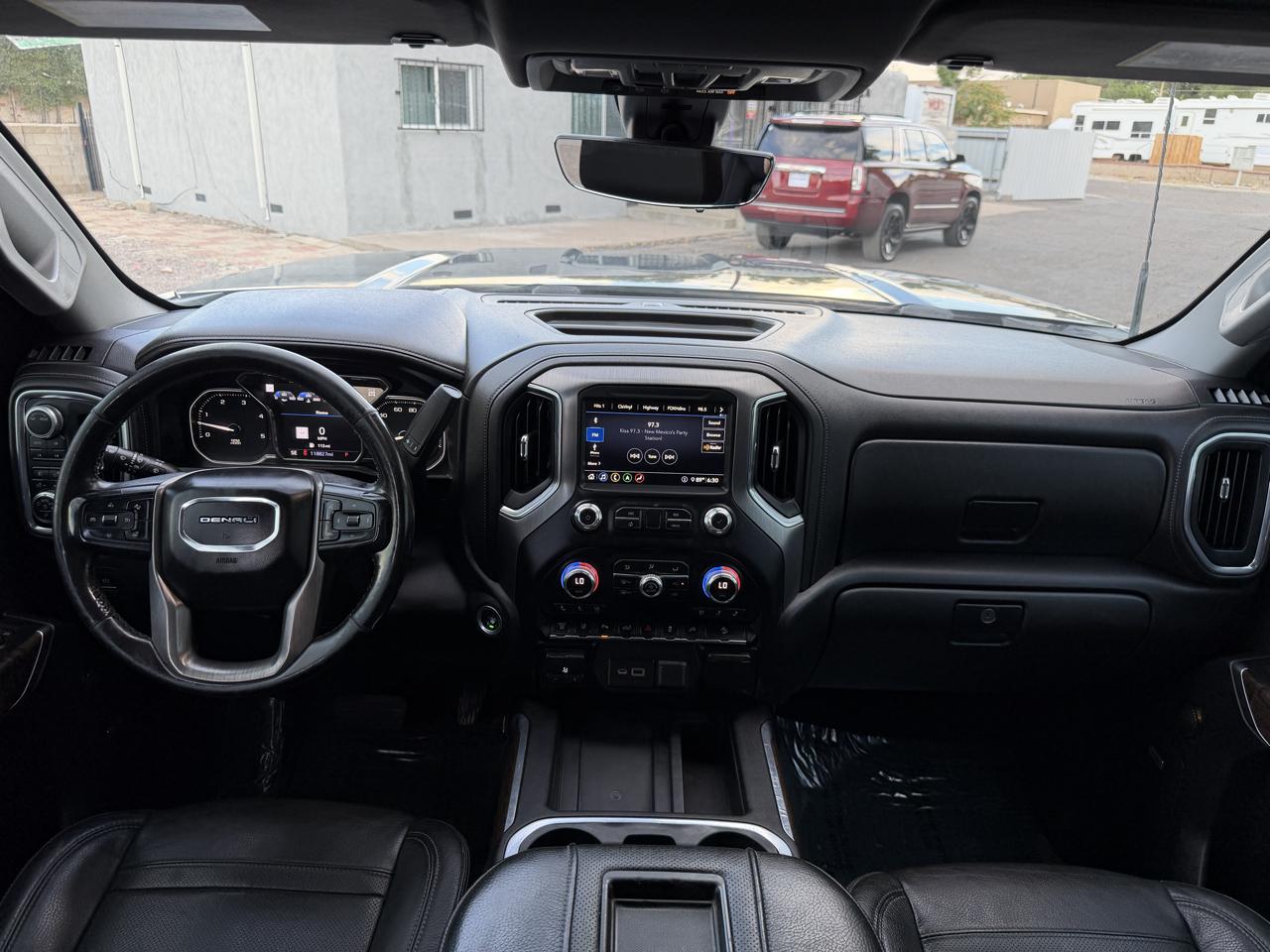 GMC Sierra 2500HD 4WD Crew Cab 159" Denali 2020