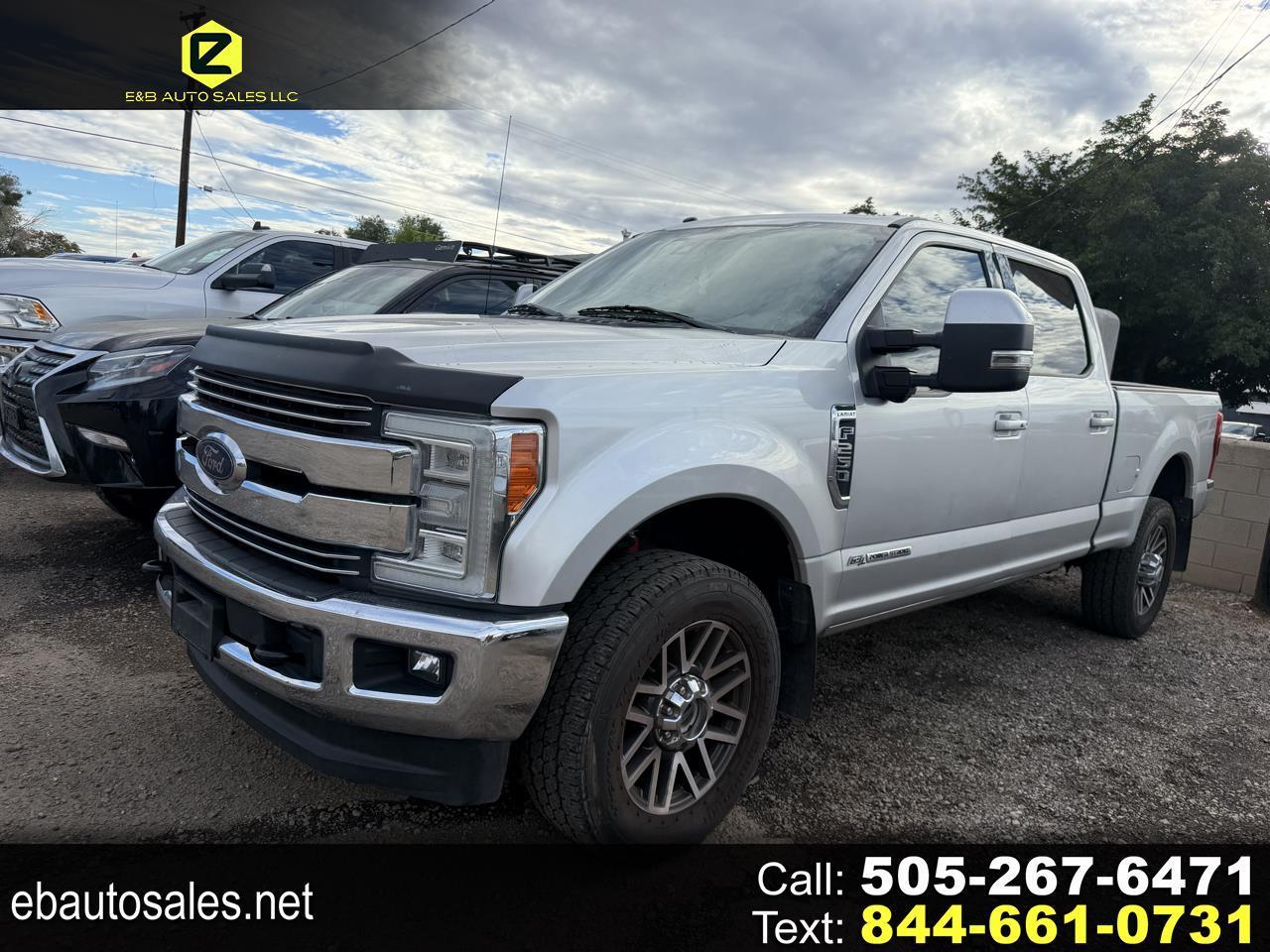 2017 Ford Super Duty F-250 SRW Lariat 4WD Crew Cab 8' Box
