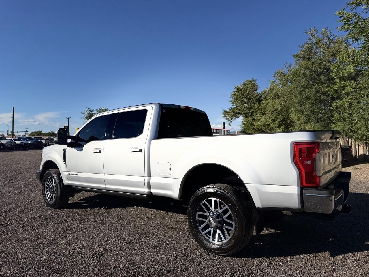 Ford Super Duty F-250 SRW Lariat 4WD Crew Cab 6.75' Box 2017