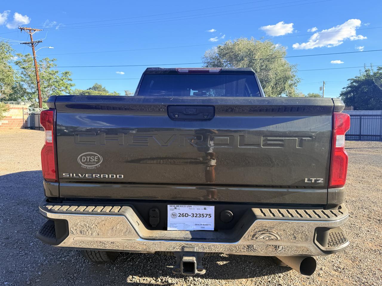 Chevrolet Silverado HD photo 4