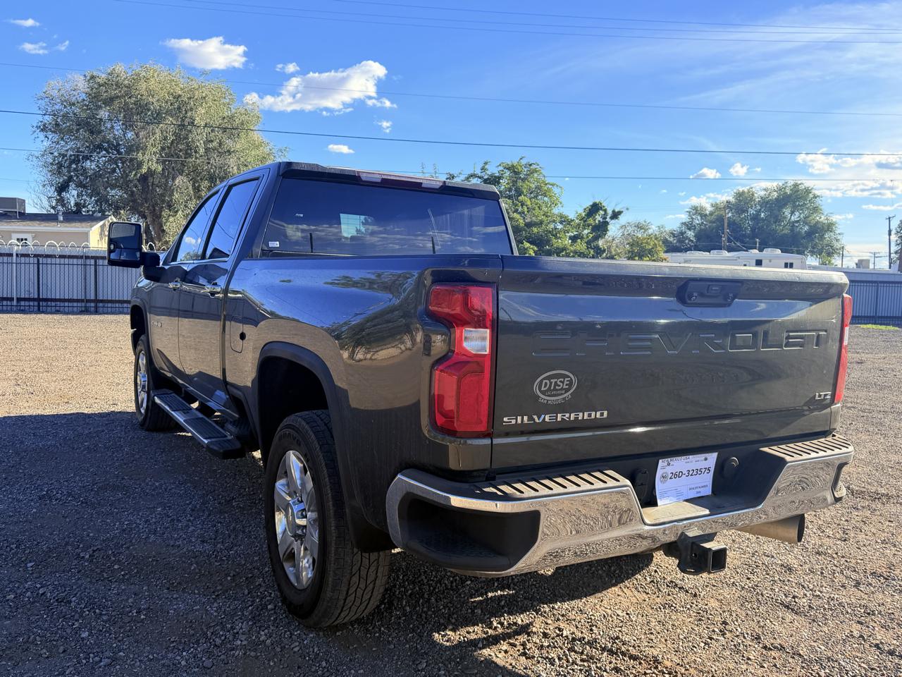 Chevrolet Silverado HD photo 5