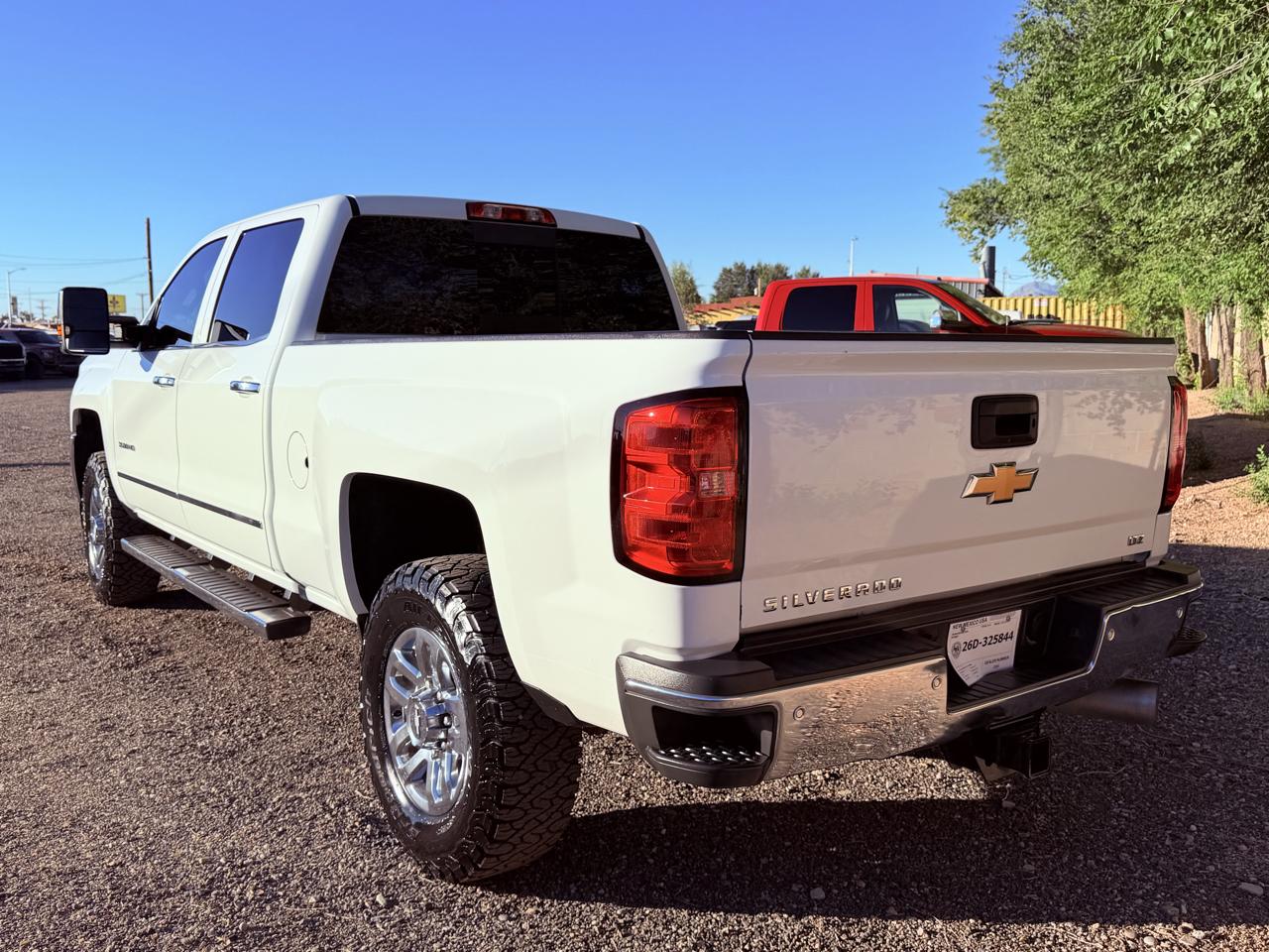 Chevrolet Silverado HD photo 6