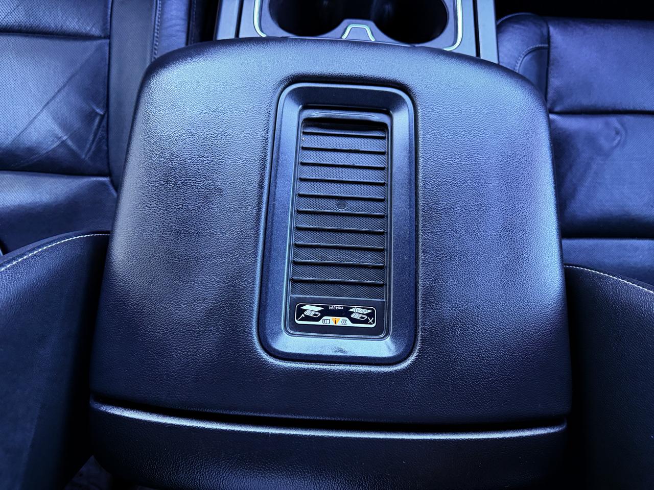 Chevrolet Silverado HD photo 30