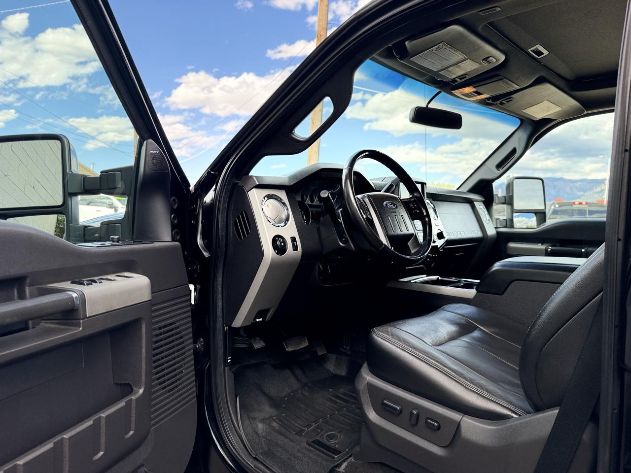 Ford Super Duty F-250 SRW 4WD Crew Cab 172" Lariat 2016