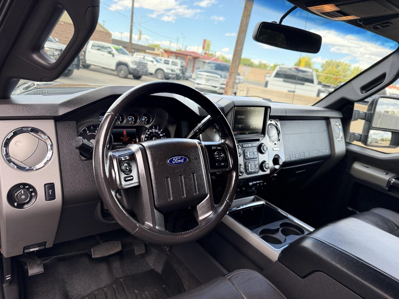 Ford Super Duty F-250 SRW 4WD Crew Cab 172" Lariat 2016