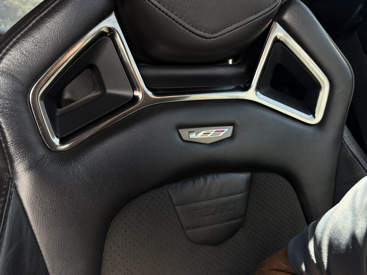 Cadillac ATS photo 10