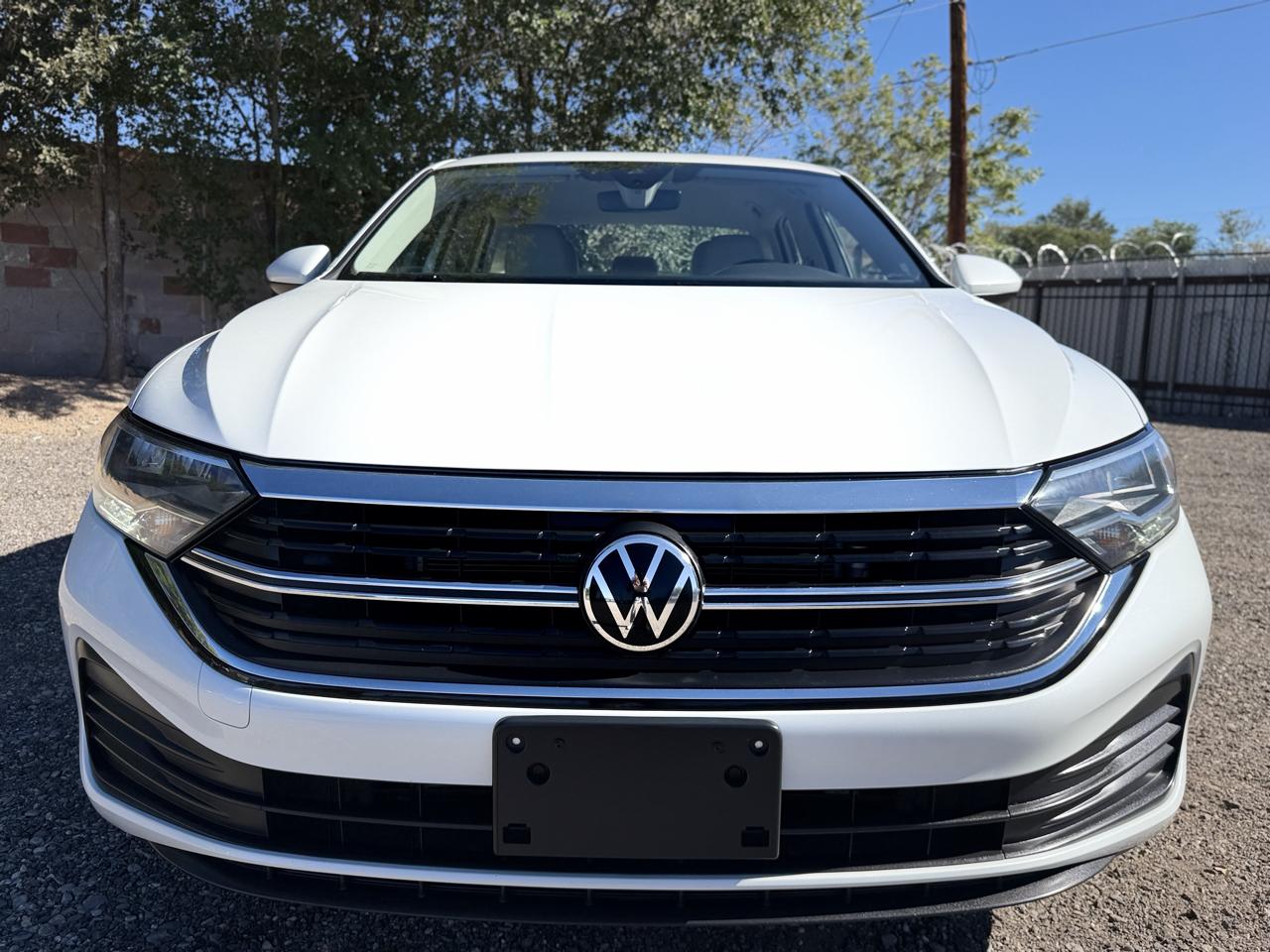 Volkswagen Jetta SE Auto 2024