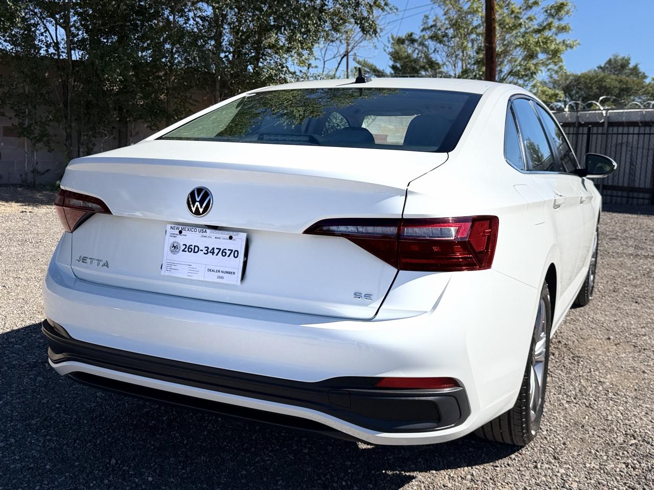 Volkswagen Jetta SE Auto 2024