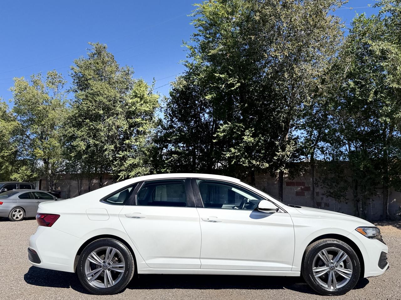 Volkswagen Jetta SE Auto 2024