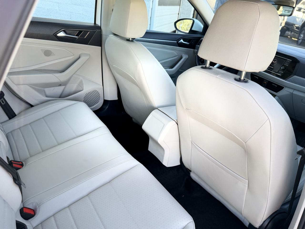 Volkswagen Jetta SE Auto 2024