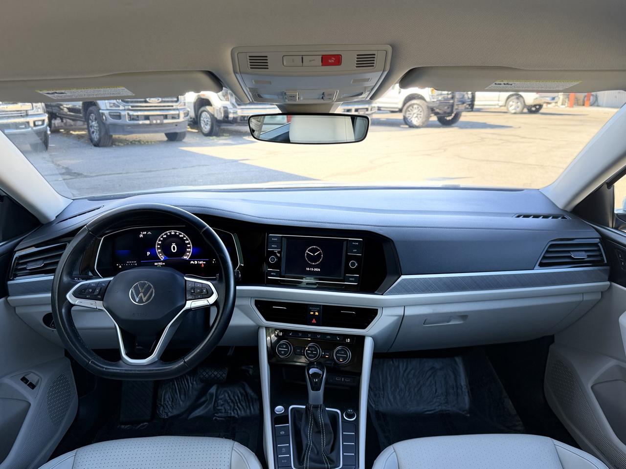 Volkswagen Jetta SE Auto 2024