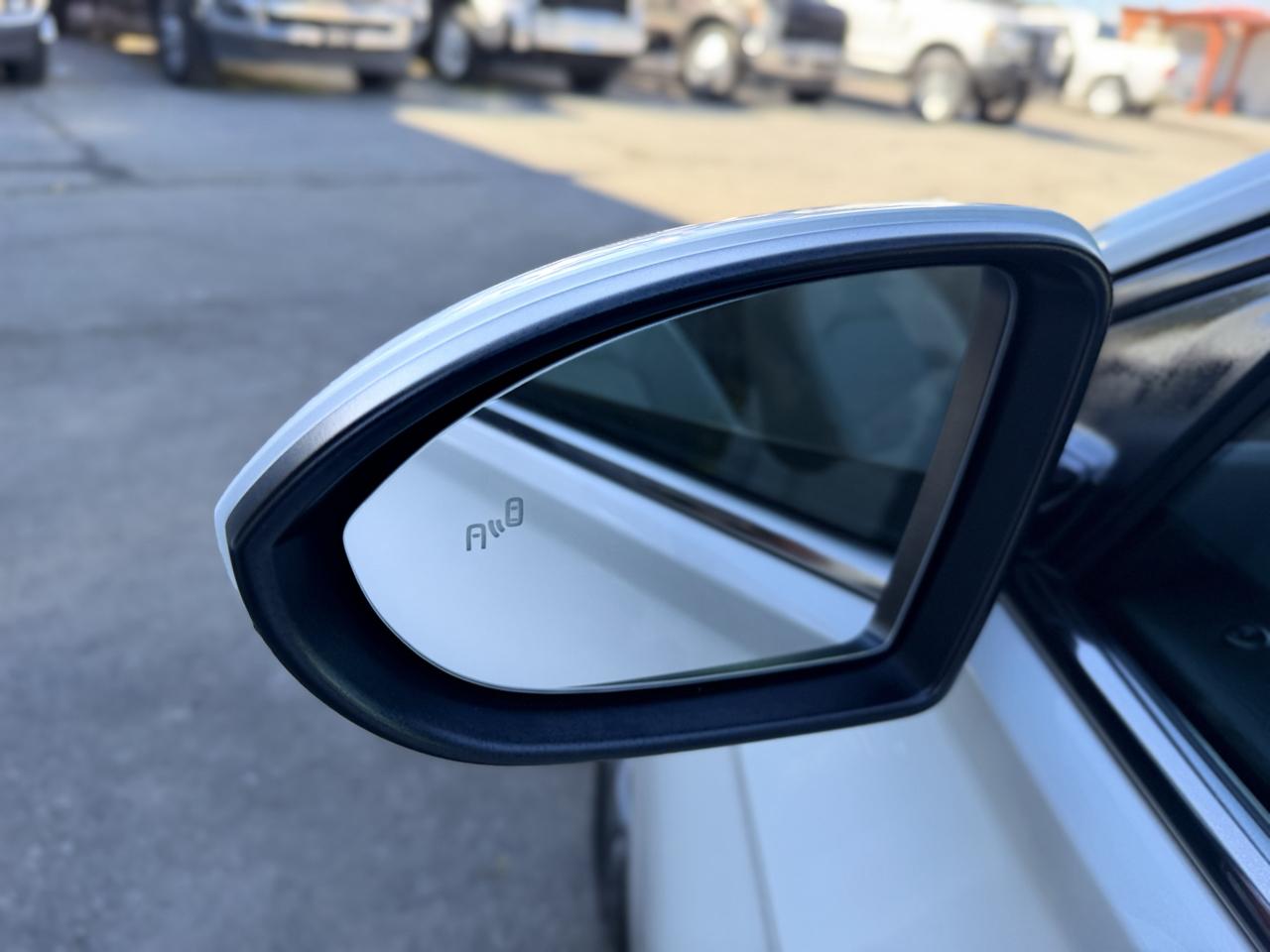 Volkswagen Jetta SE Auto 2024