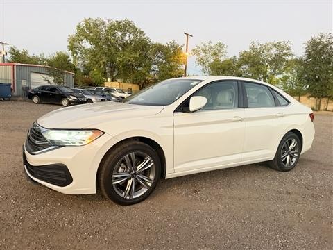 2024 Volkswagen Jetta SE Auto