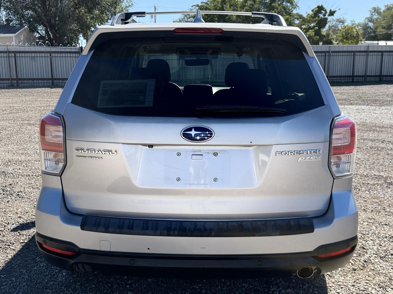 Subaru Forester photo 9