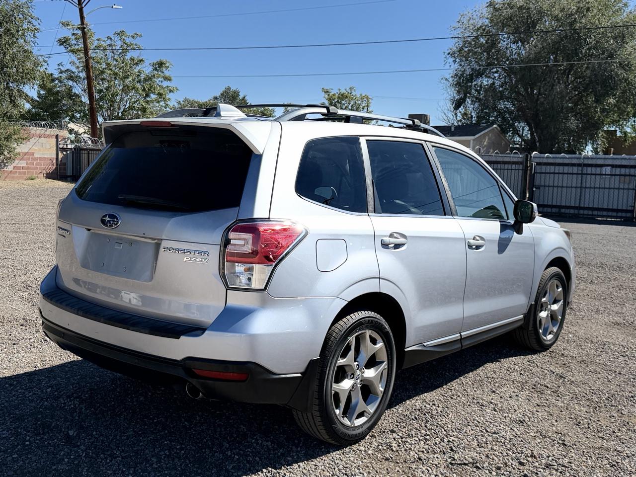 Subaru Forester photo 6