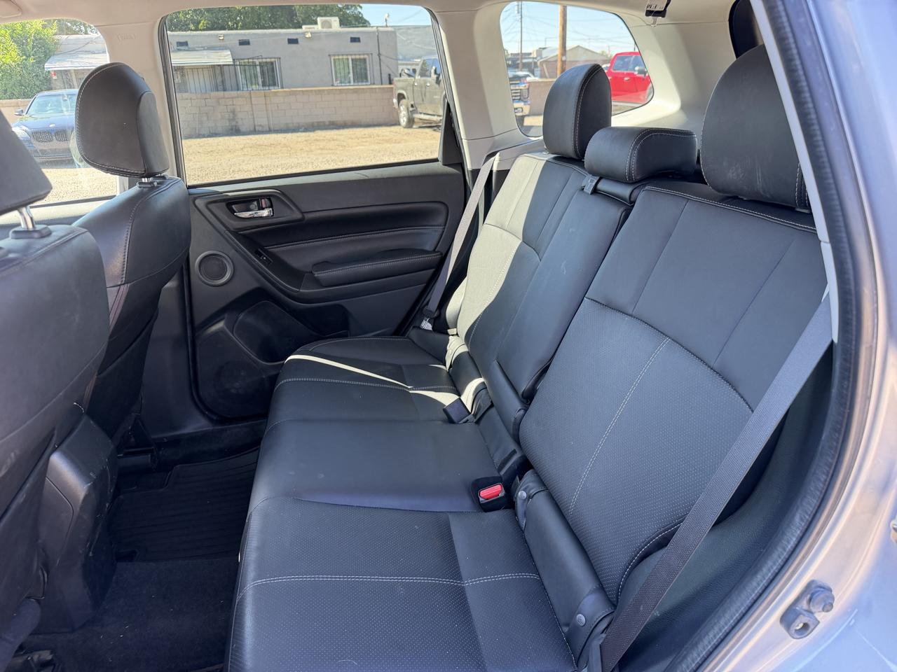 Subaru Forester photo 11