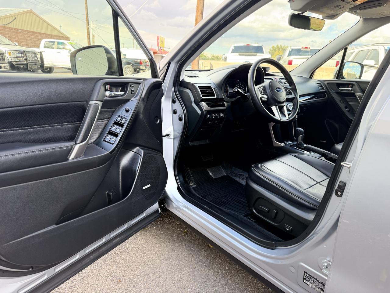 Subaru Forester 2.5i Touring CVT 2017
