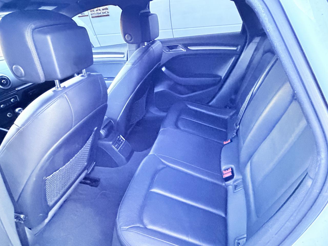 Audi A3 Sedan 2.0 TFSI Tech Premium FWD 2018
