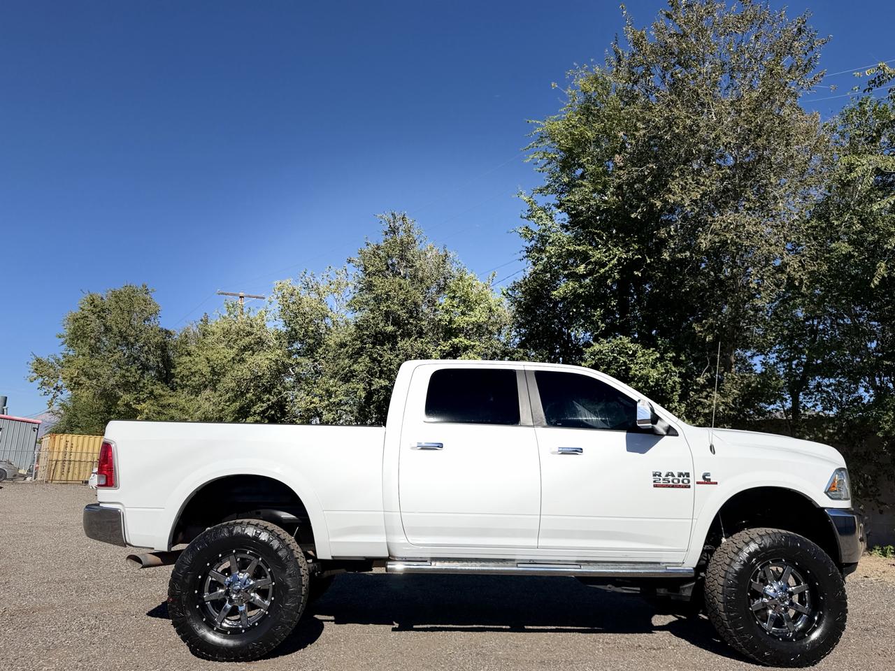 RAM 2500 4WD Crew Cab 149" Laramie 2015