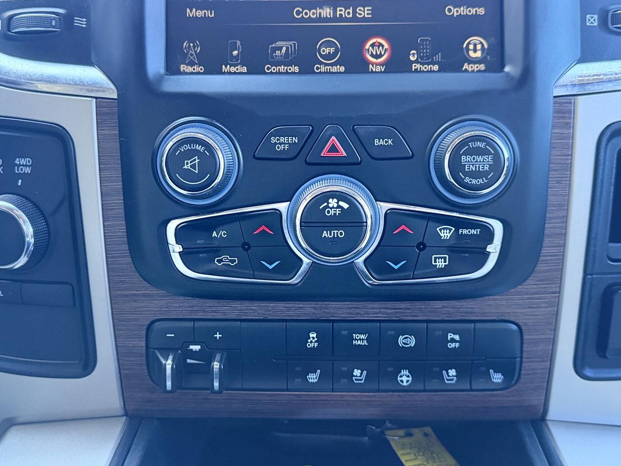 RAM 2500 4WD Crew Cab 149" Laramie 2015