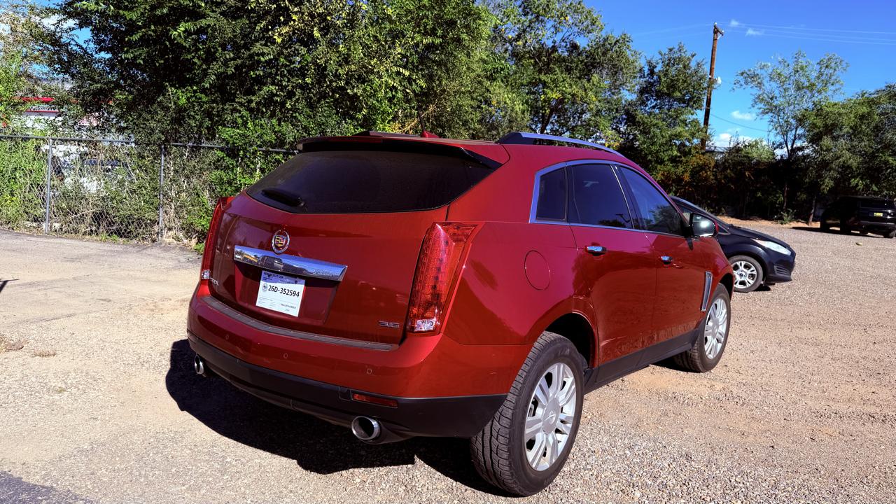 Cadillac SRX photo 3