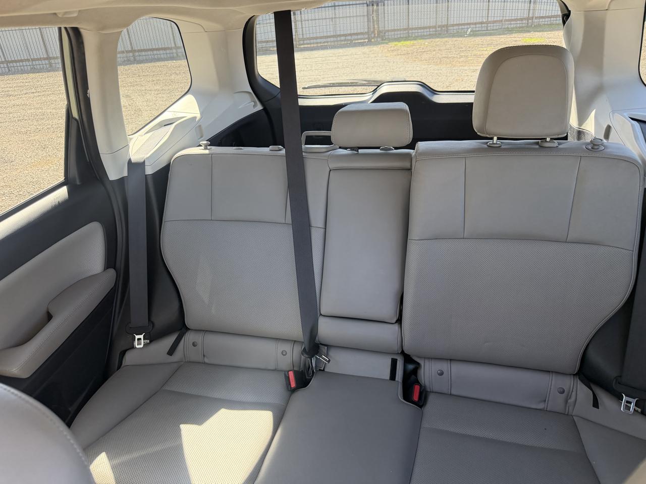 Subaru Forester 4dr CVT 2.5i Limited PZEV 2016