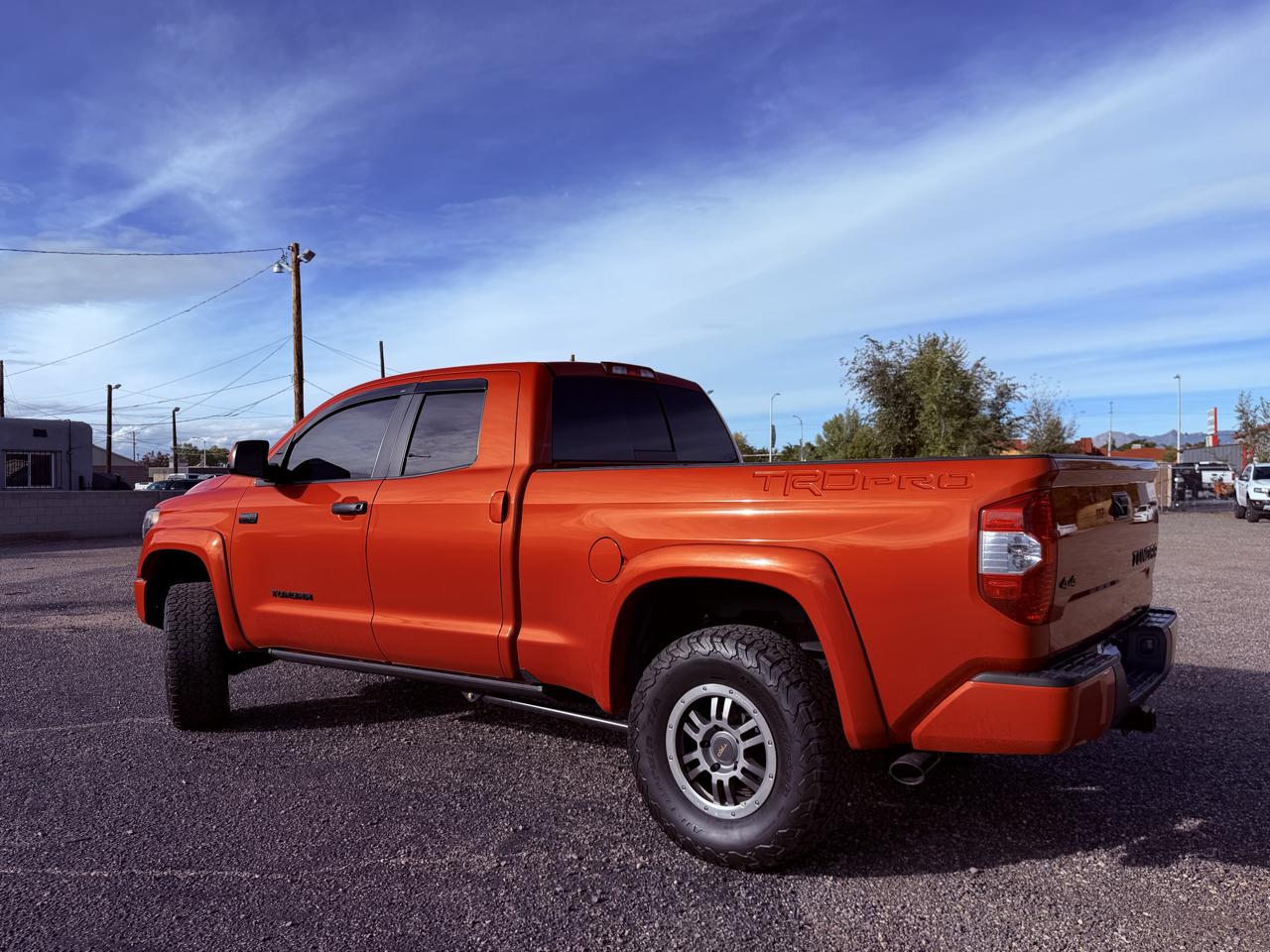 Toyota Tundra 4WD Truck Double Cab 5.7L V8 6-Spd AT SR (Natl) 2015