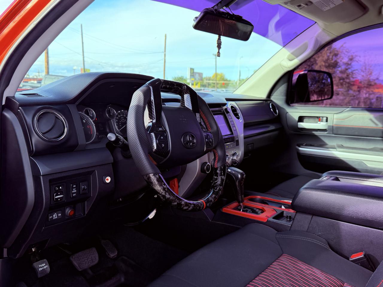 Toyota Tundra 4WD Truck Double Cab 5.7L V8 6-Spd AT SR (Natl) 2015