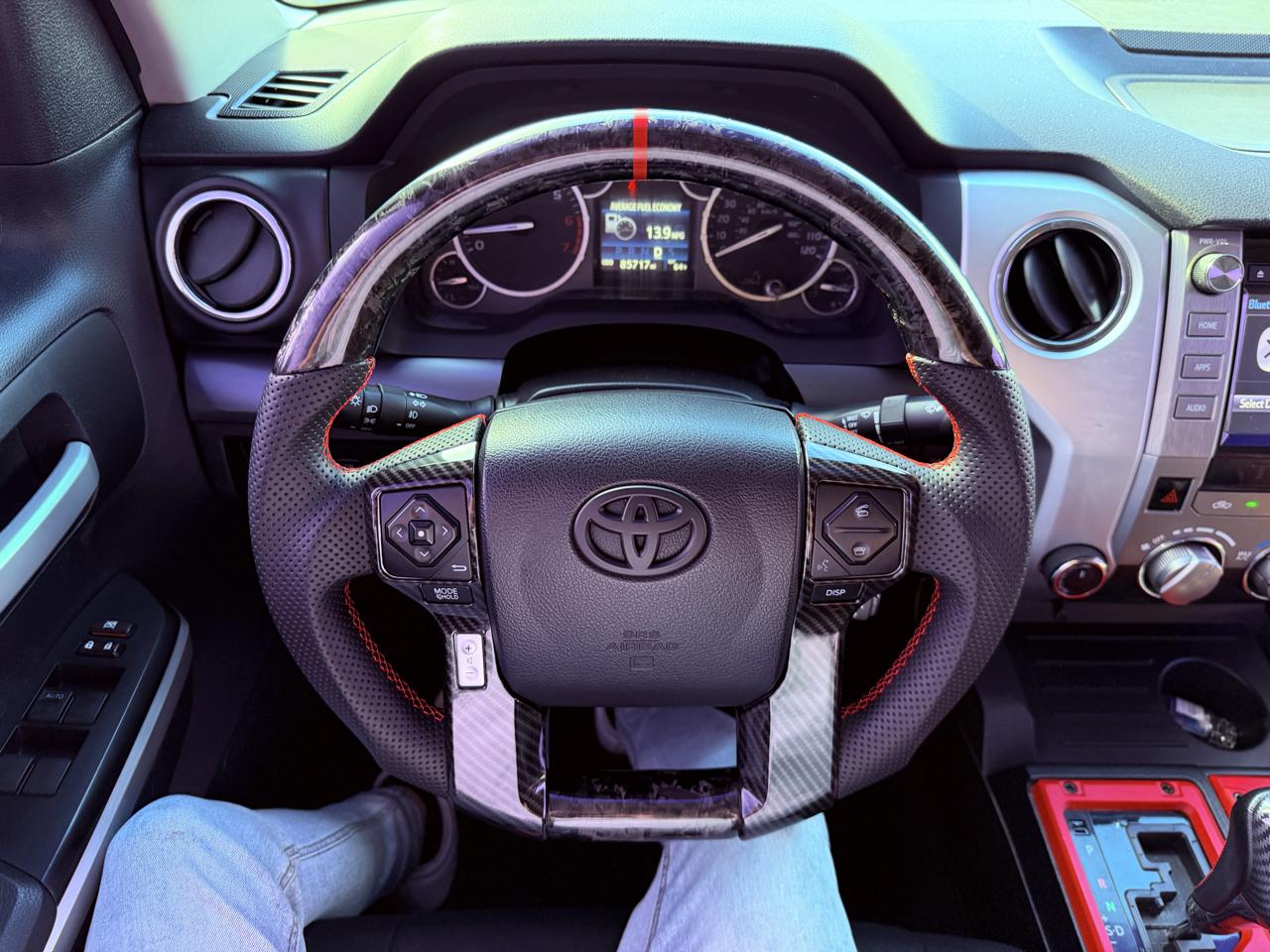 Toyota Tundra 4WD Truck Double Cab 5.7L V8 6-Spd AT SR (Natl) 2015