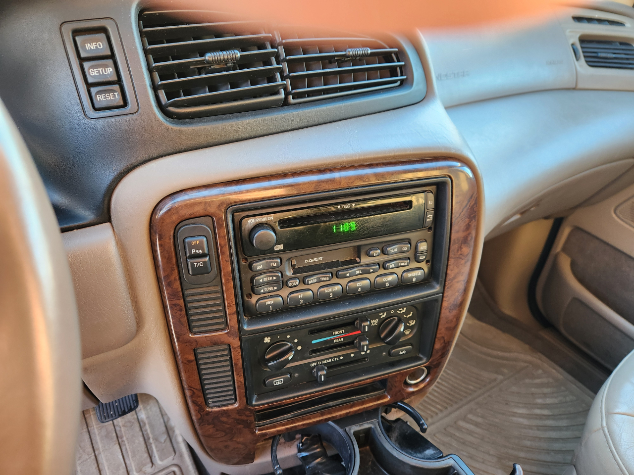 Ford Windstar Wagon 4dr LTD 2000