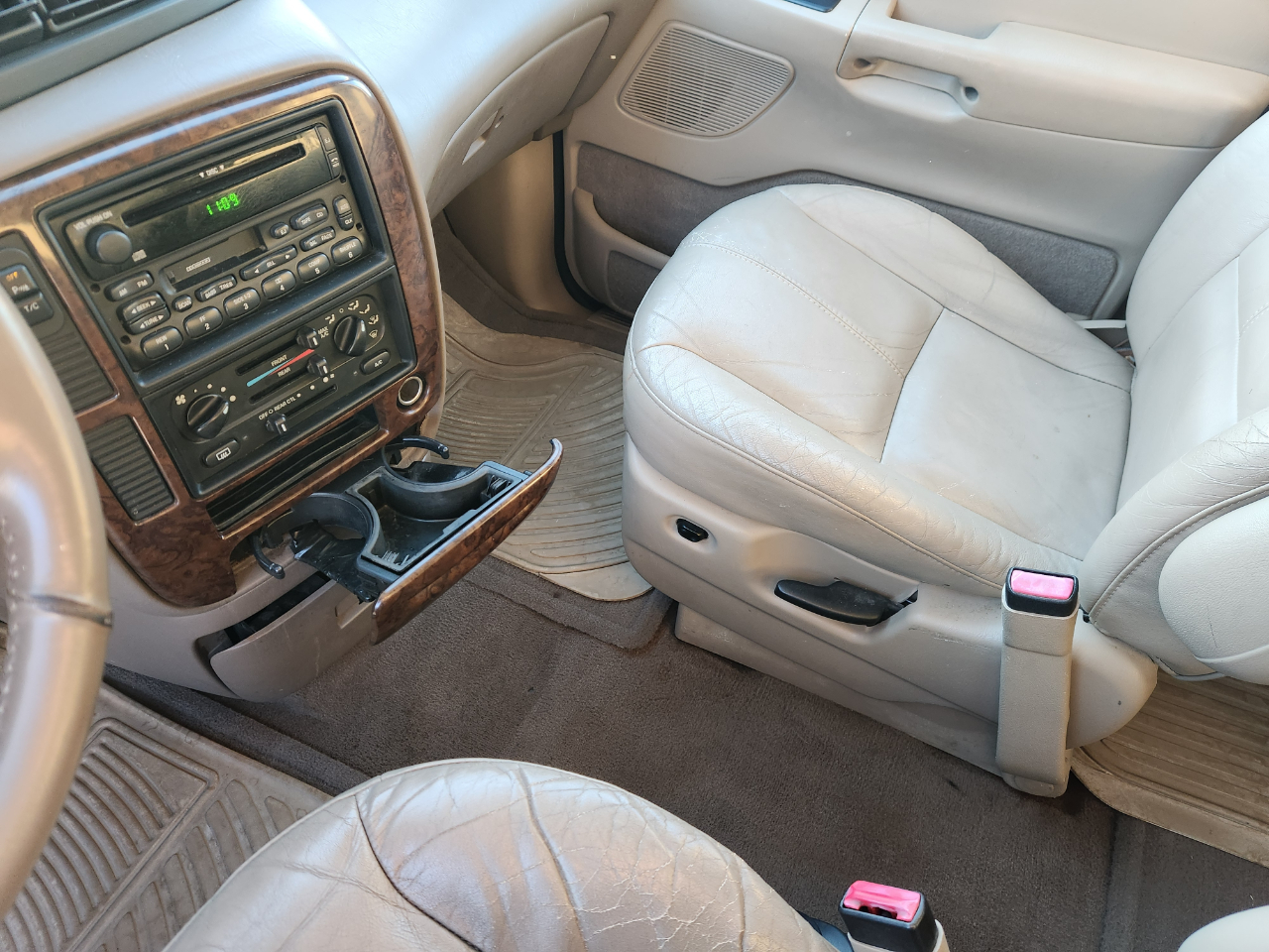 Ford Windstar Wagon 4dr LTD 2000