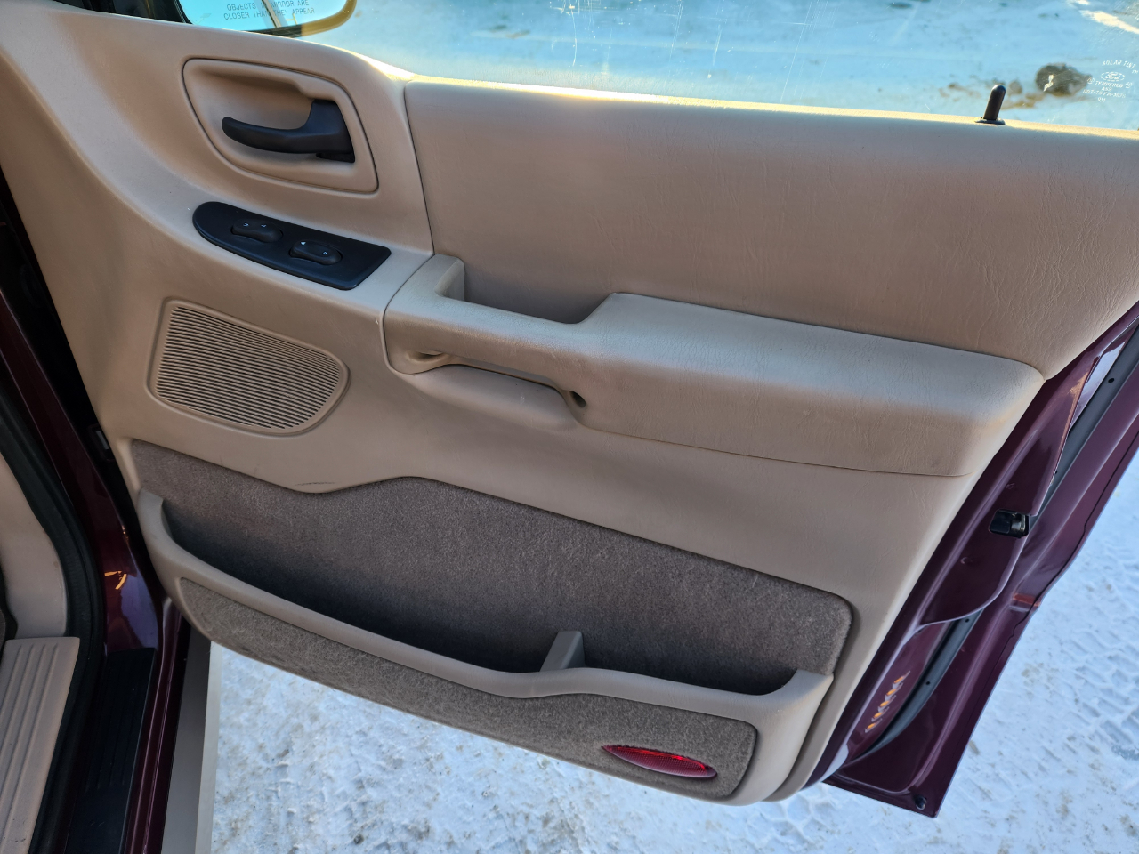 Ford Windstar Wagon 4dr LTD 2000