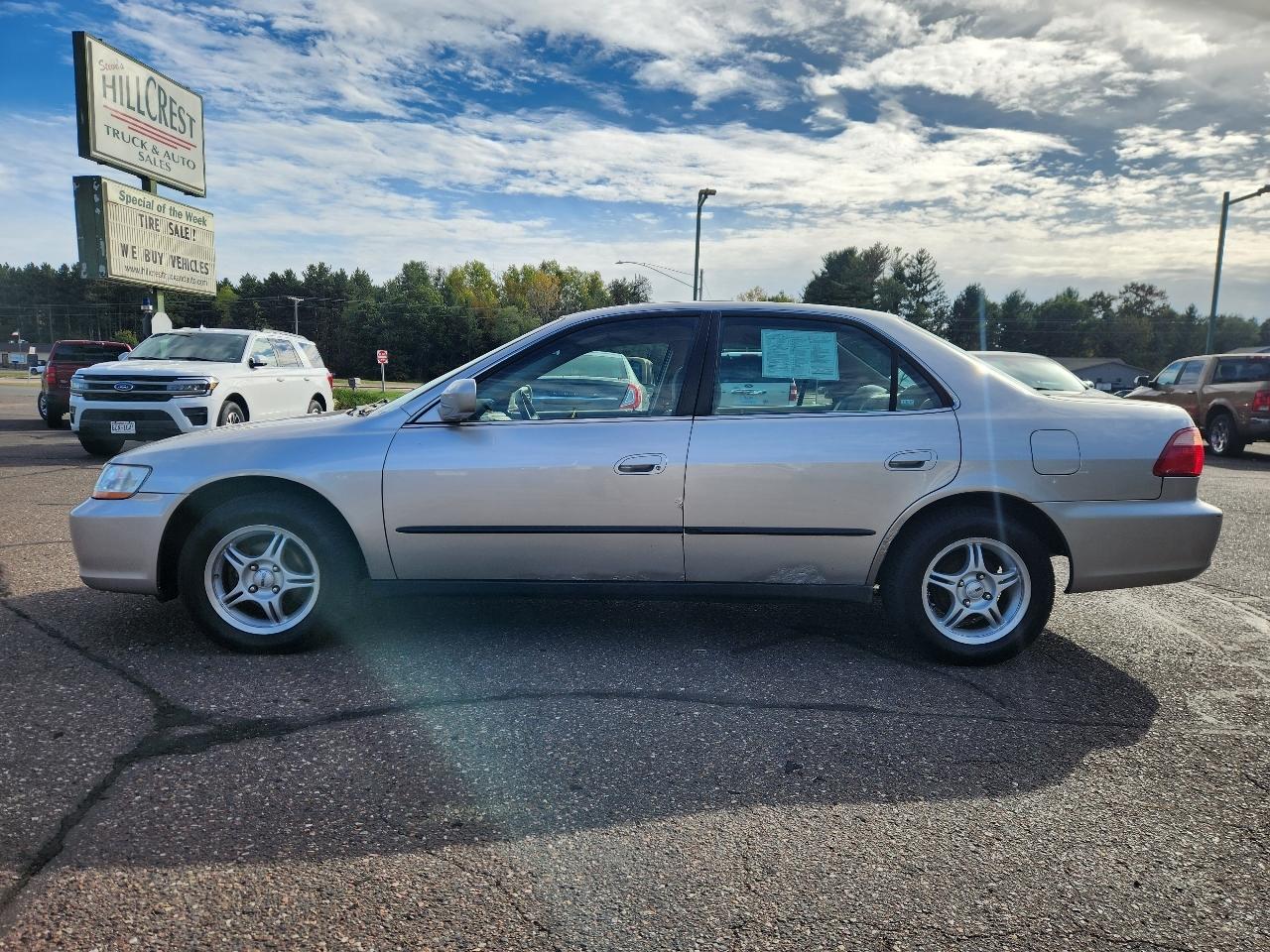 Honda Accord Sdn 4dr Sdn LX Auto 1999