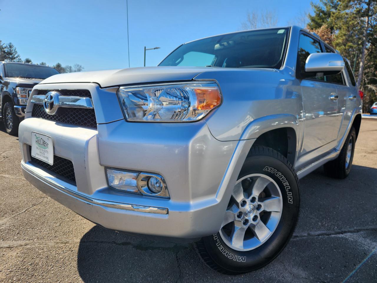 Toyota 4Runner 4WD 4dr V6 Limited (Natl) 2010