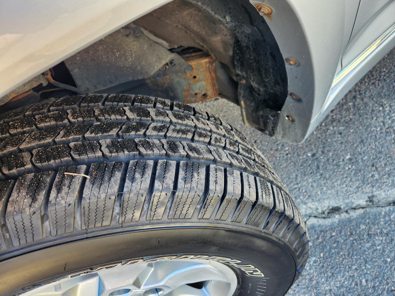 Toyota 4Runner 4WD 4dr V6 Limited (Natl) 2010