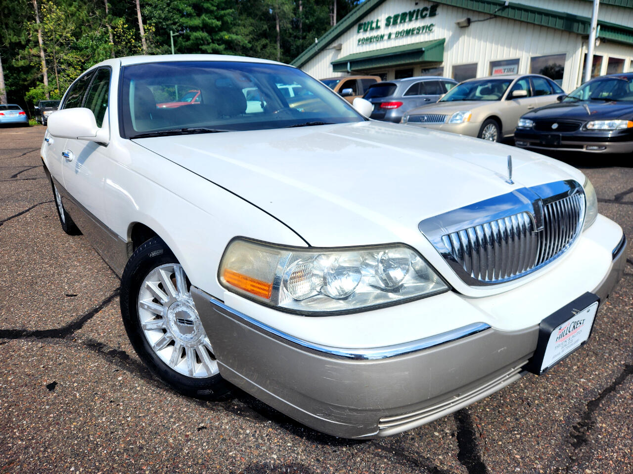 Lincoln Town Car 4dr Sdn Signature 2003