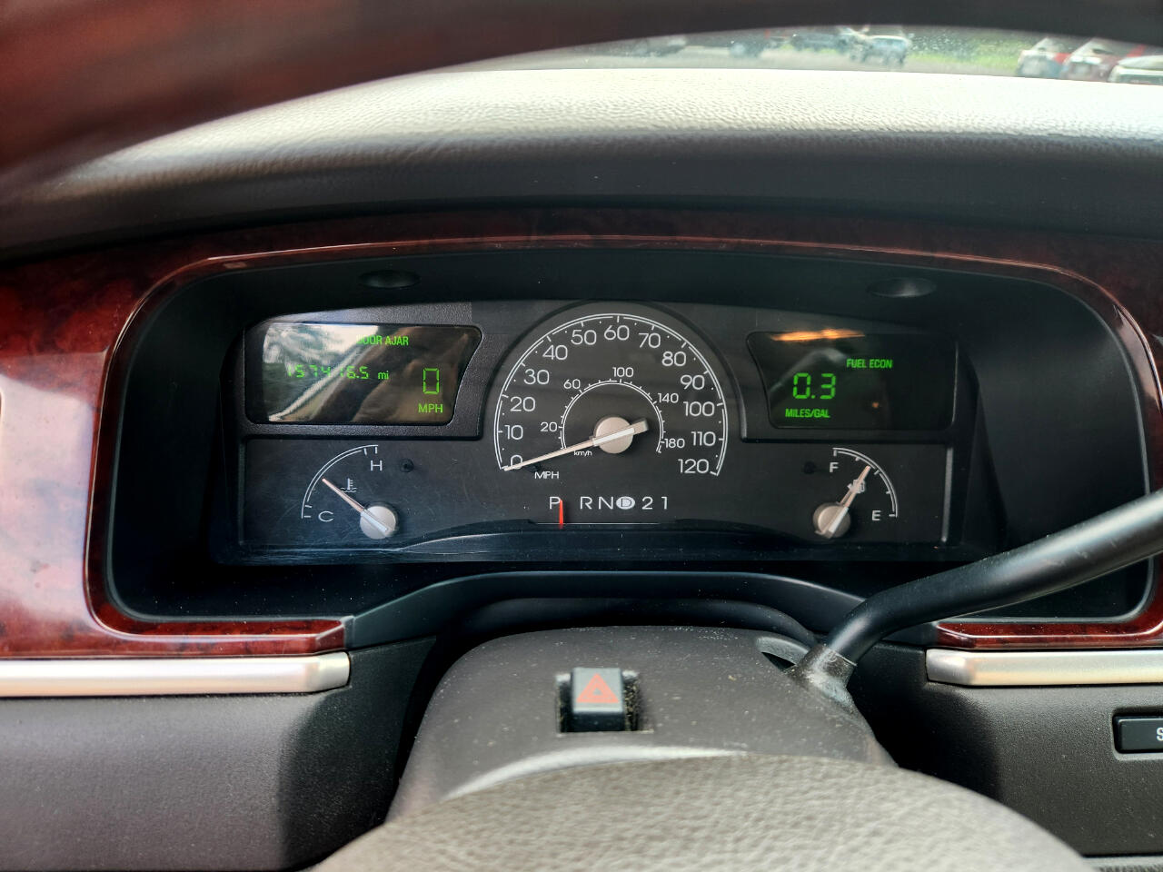 Lincoln Town Car 4dr Sdn Signature 2003