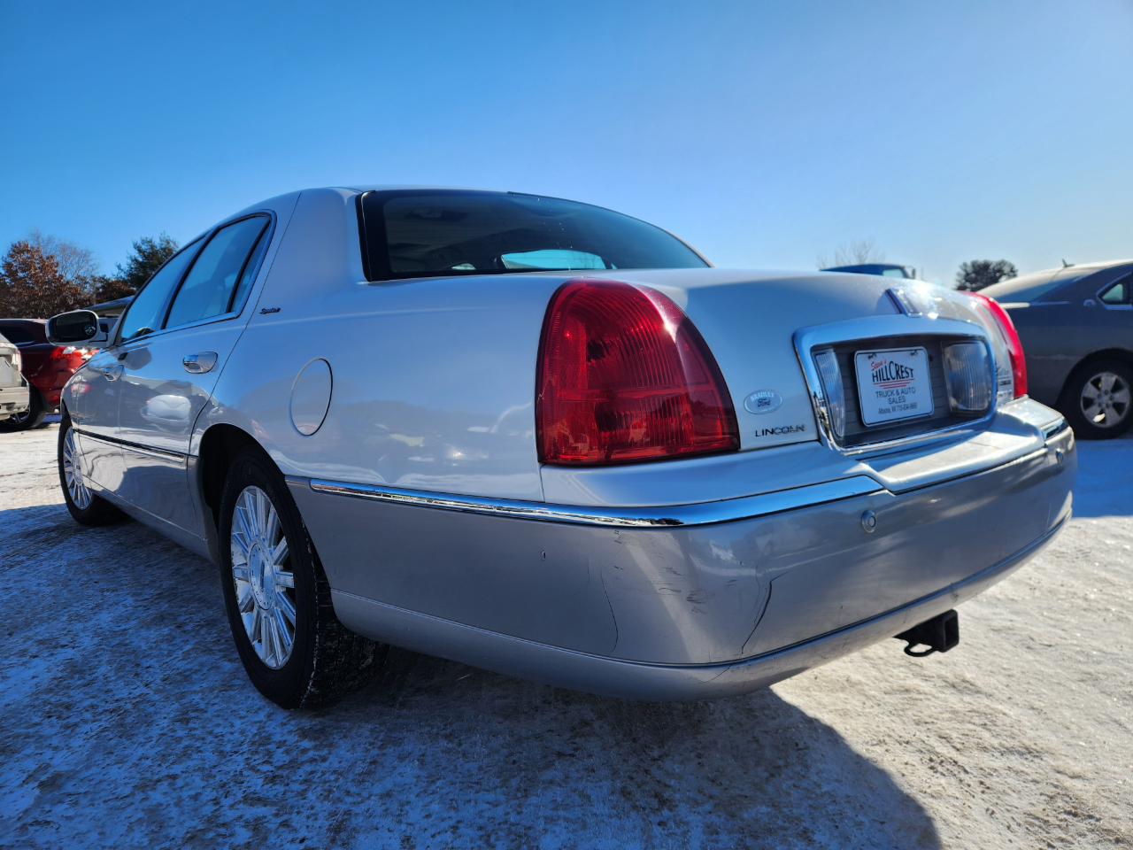 Lincoln Town Car 4dr Sdn Signature 2003