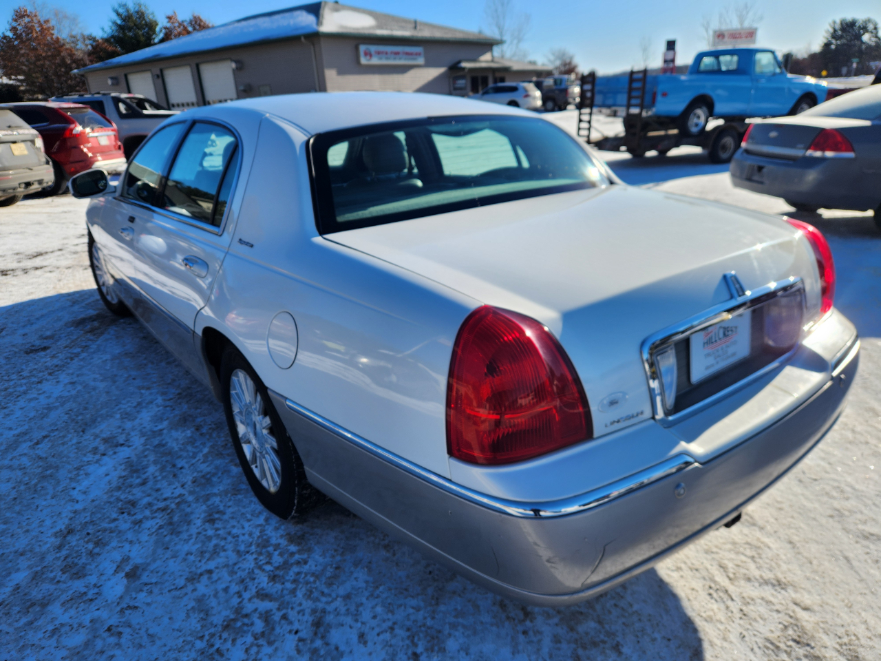 Lincoln Town Car 4dr Sdn Signature 2003