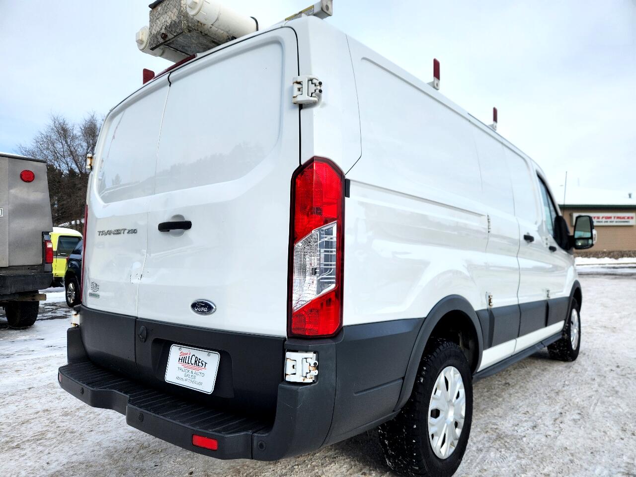 Ford Transit Van T-250 130" Low Rf 9000 GVWR Swing-Out RH Dr 2017