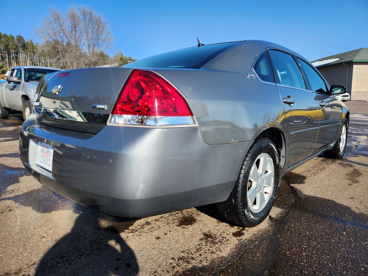 Chevrolet Impala 4dr Sdn 3.5L LT 2007