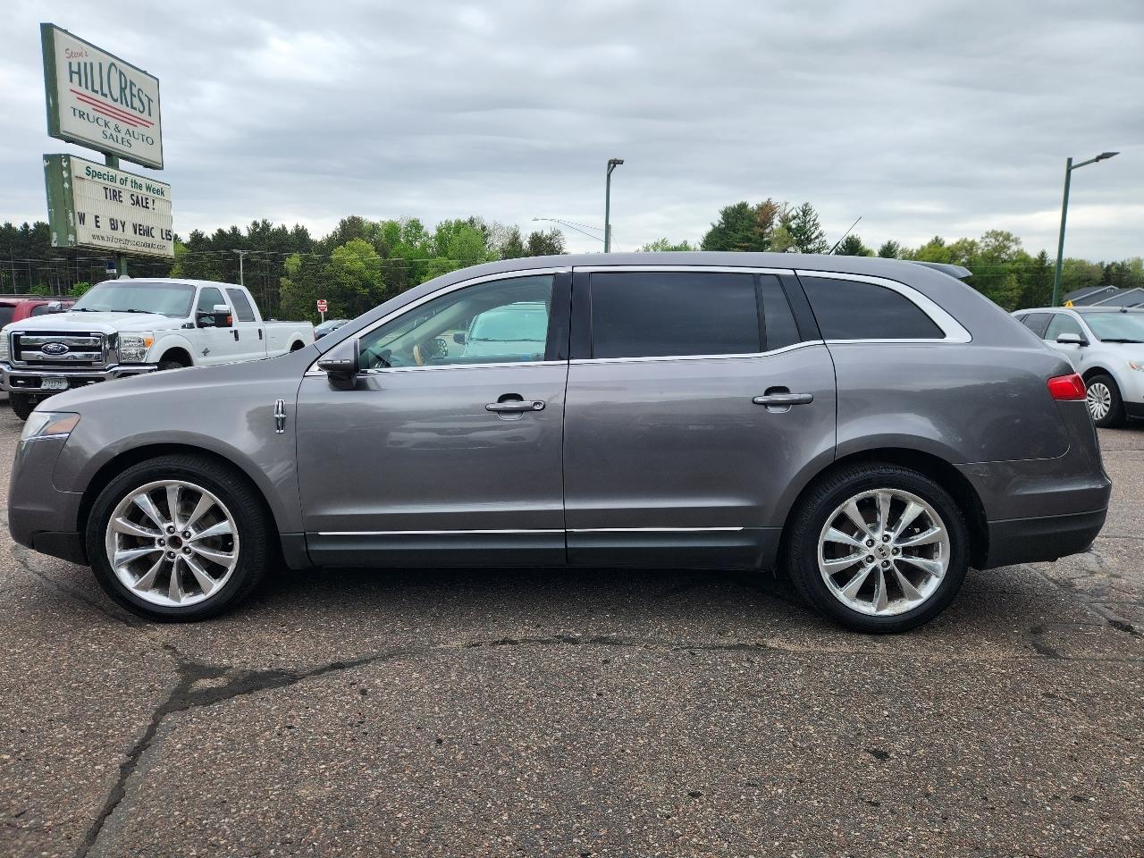 Lincoln MKT 4dr Wgn 3.5L AWD w/EcoBoost 2010