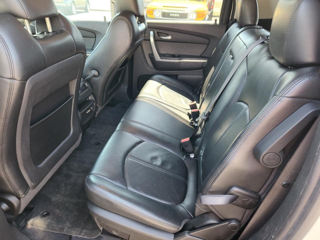 GMC Acadia AWD 4dr SLT1 2009